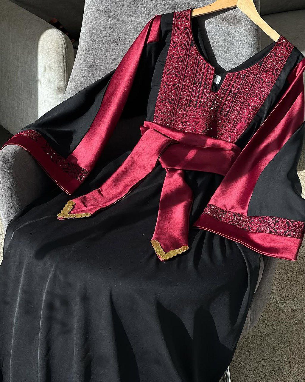 Palestinian heritage dress: elegance and authenticity from the heart of heritage
