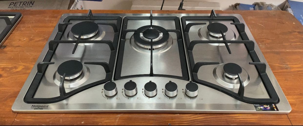 Plaque Ariston inox fonte 5F طاولة المطبخ اريسطون 5 شعلات