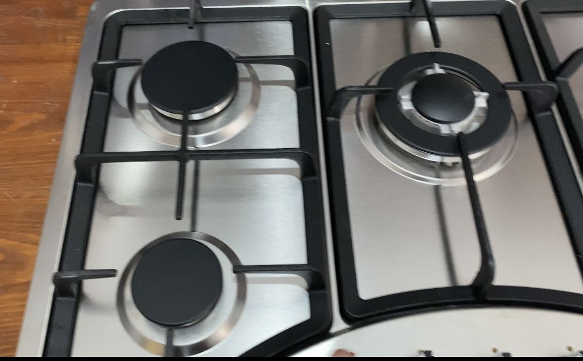 Plaque Ariston inox fonte 5F طاولة المطبخ اريسطون 5 شعلات 2